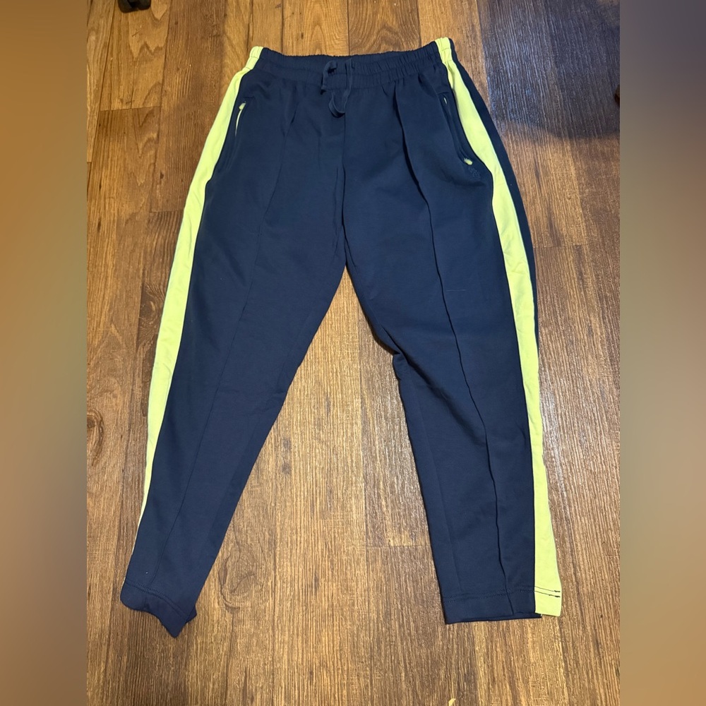 Free people movement activewear sweatpants never worn